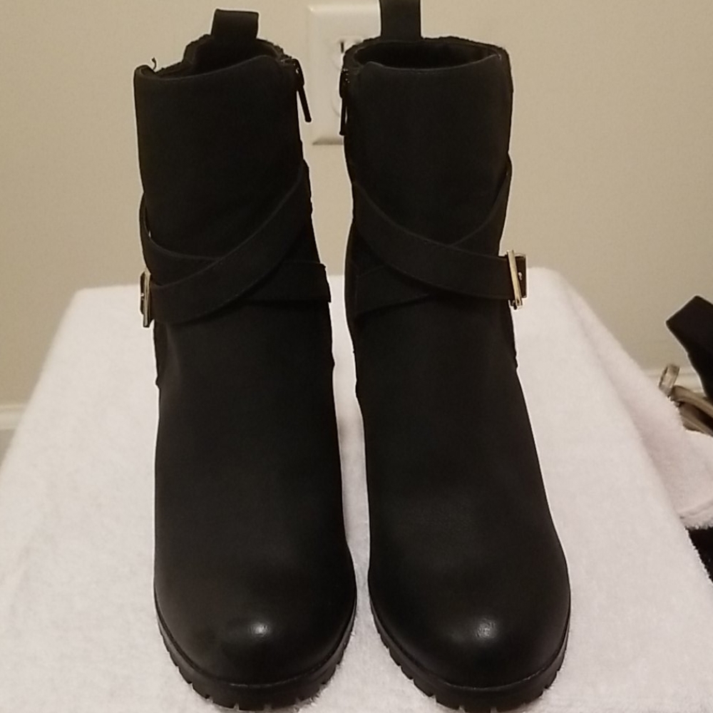 Ankle boots by juicy couture